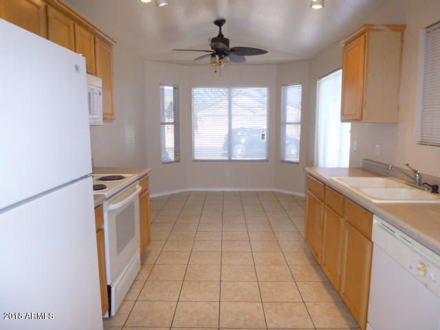 2955 E Silverbell Rd, San Tan Valley, AZ 85143