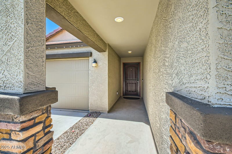 2955 Flossmoor Ave, Mesa, AZ 85204