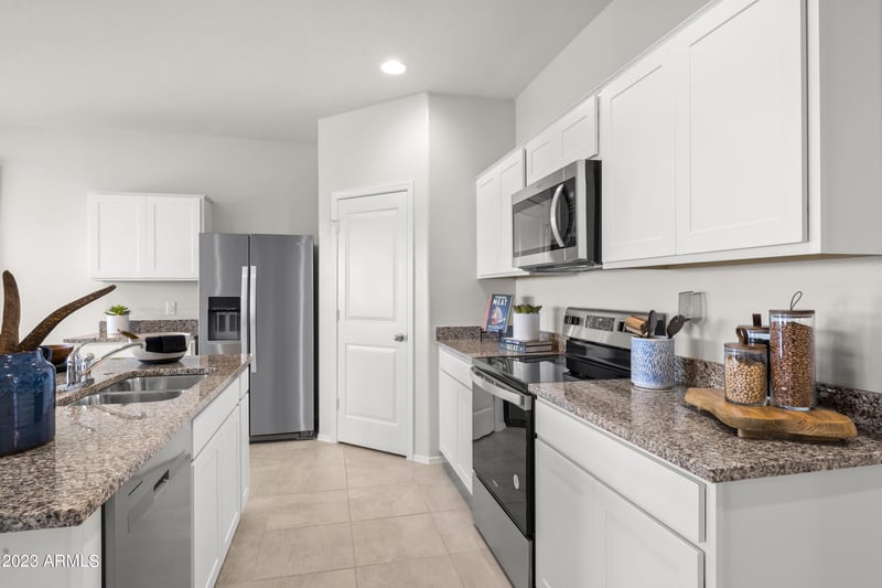 2956 Sonrisa Ave, Apache Junction, AZ 85120