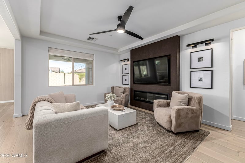 29566 113th Ln, Peoria, AZ 85383