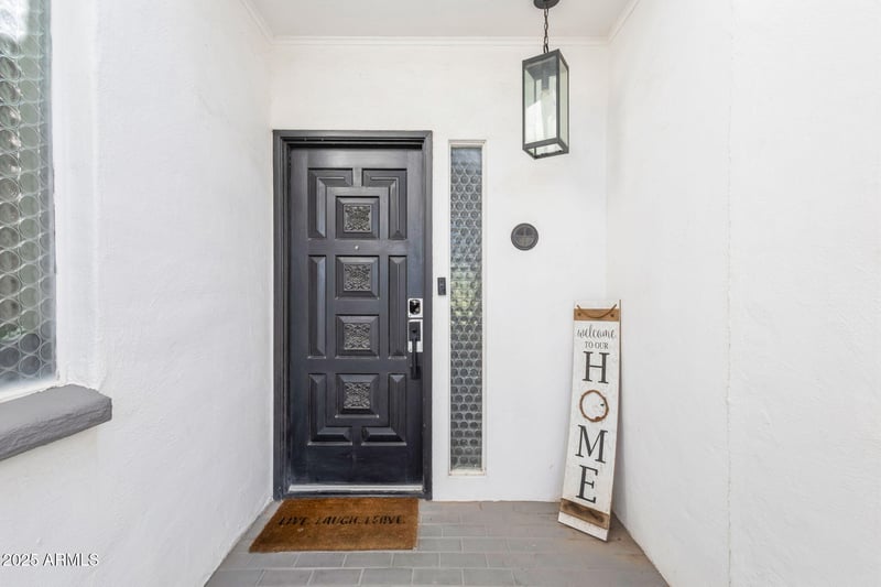 2957 Country Club Way, Tempe, AZ 85282