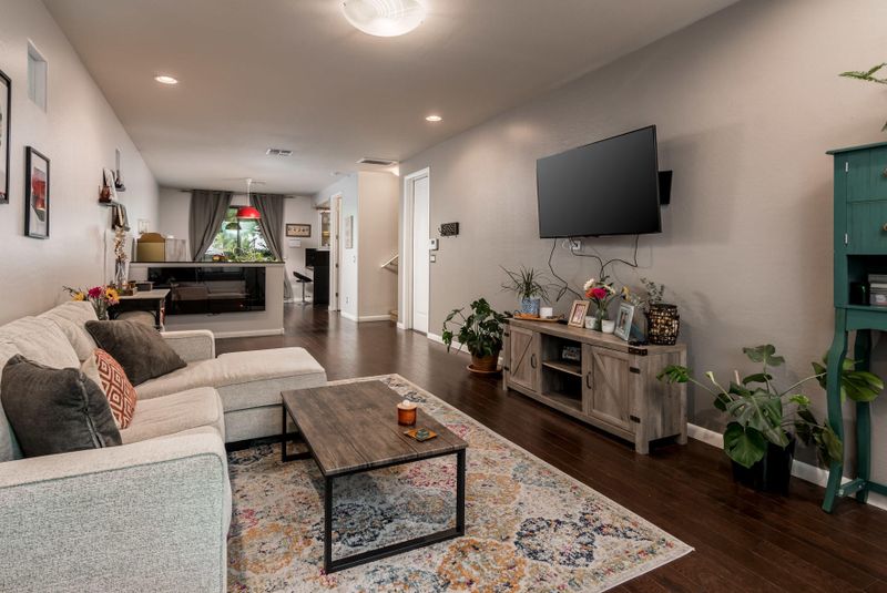 2957 E Fairmount Ave, Phoenix, AZ 85016