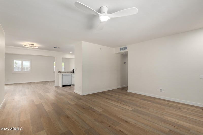 2958 El Paradiso --, Mesa, AZ 85202