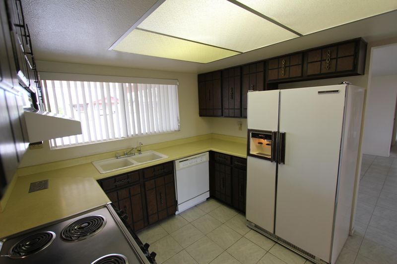 2959 E Larkspur Dr, Phoenix, AZ 85032
