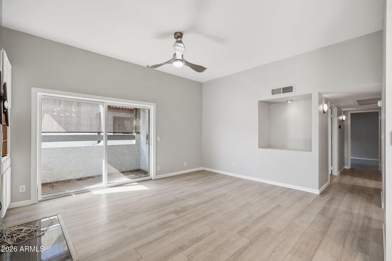 2959 68th Pl #206, Scottsdale, AZ 85251