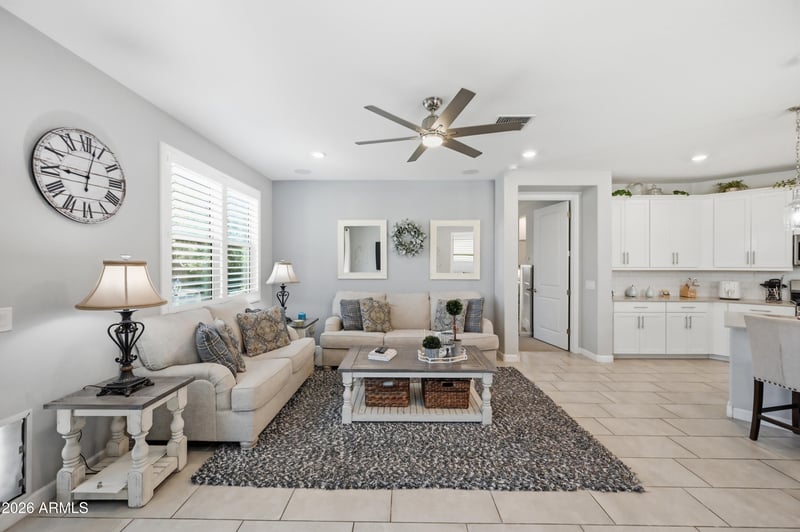296 Organ Pipe Dr, San Tan Valley, AZ 85140