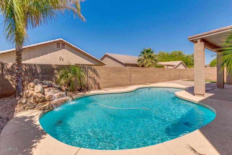 2960 E Santa Rosa Dr, Gilbert, AZ 85234