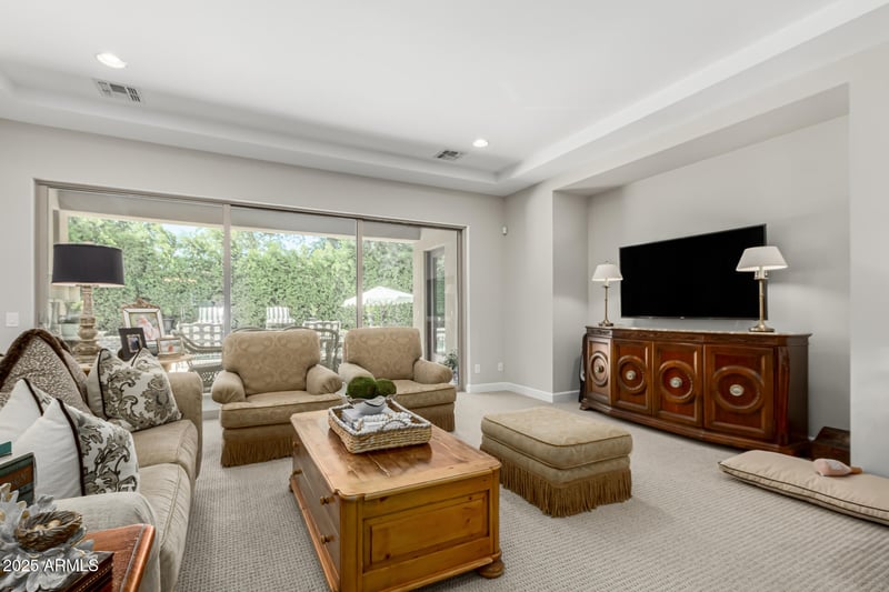 2960 Sunrise Pl, Chandler, AZ 85286