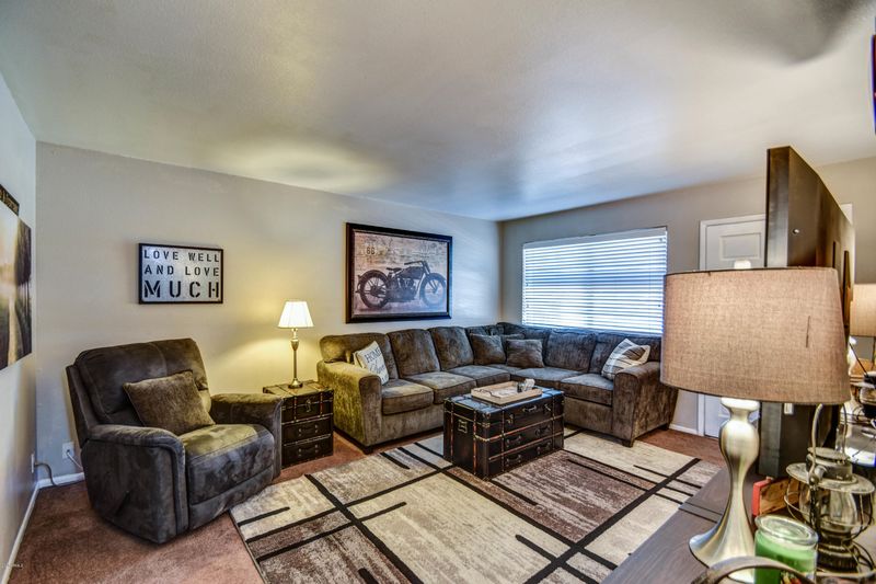 2961 E Caballero St, Mesa, AZ 85213
