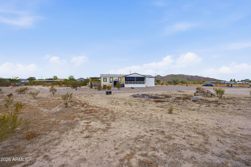 2961 W Bonnie Ln, San Tan Valley, AZ 85144
