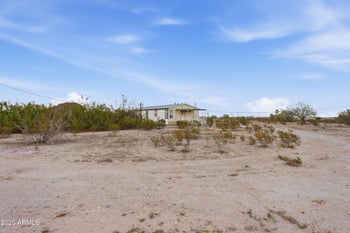 2961 W Bonnie Ln, San Tan Valley, AZ 85144