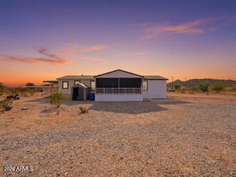 2961 Bonnie Ln, San Tan Valley, AZ 85144