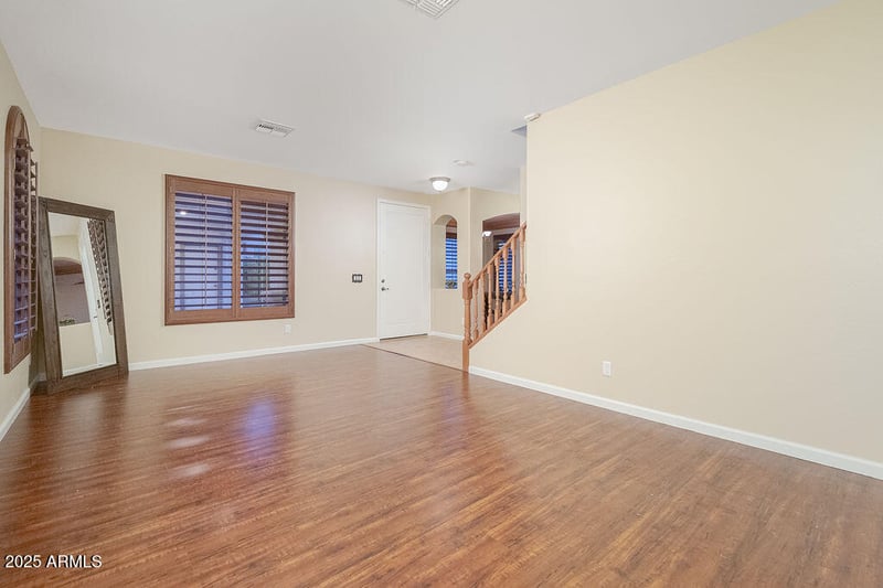 29610 21st Dr, Phoenix, AZ 85085