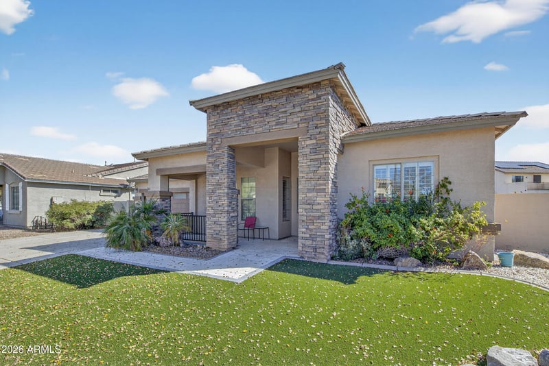 2969 Martingale Rd, Gilbert, AZ 85295