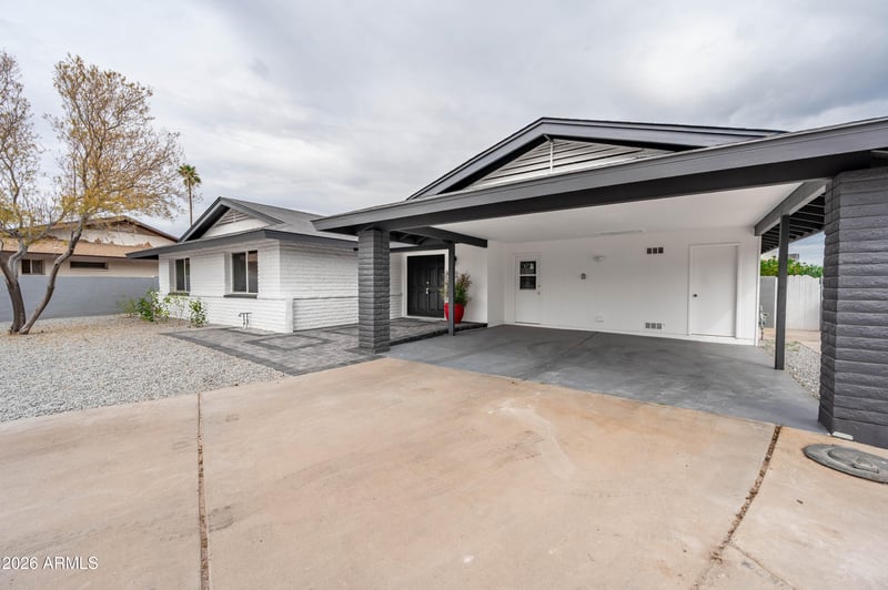 297 Hacienda Cir, Litchfield Park, AZ 85340