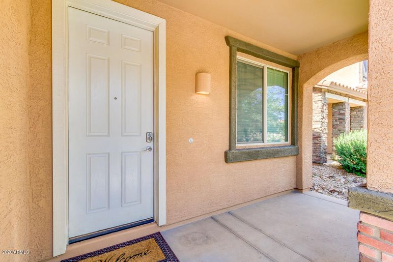 2970 E Glenhaven Dr, Phoenix, AZ 85048