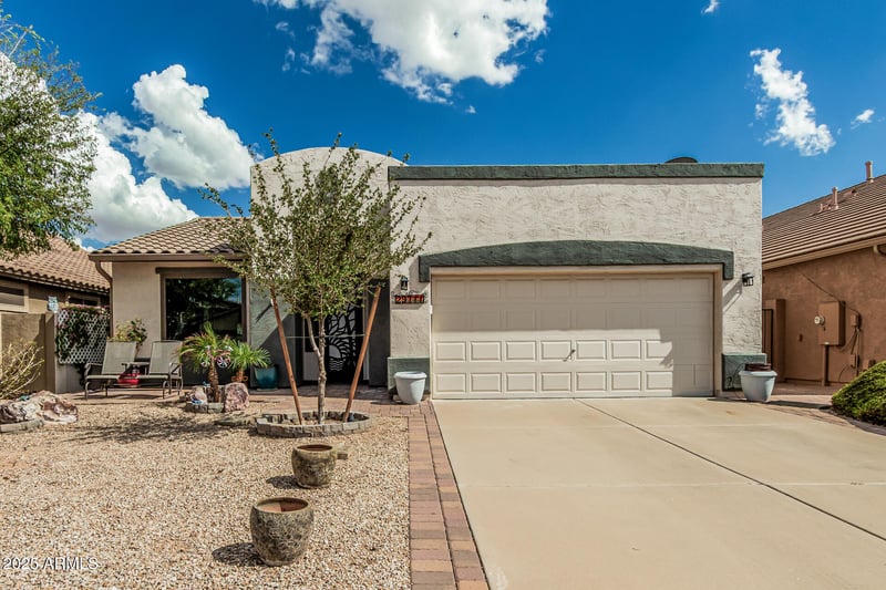 29711 Little Leaf Dr, San Tan Valley, AZ 85143