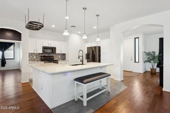 29711 Little Leaf Dr, San Tan Valley, AZ 85143