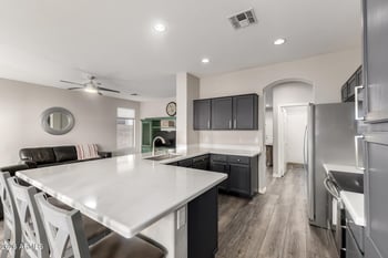 29727 Little Leaf Dr, San Tan Valley, AZ 85143