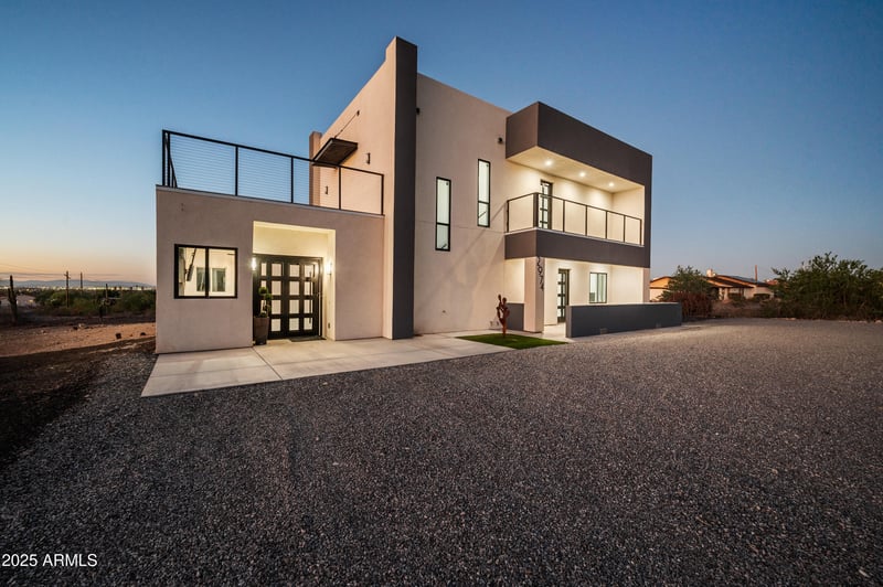 2974 Sunrise Dr, Laveen, AZ 85339