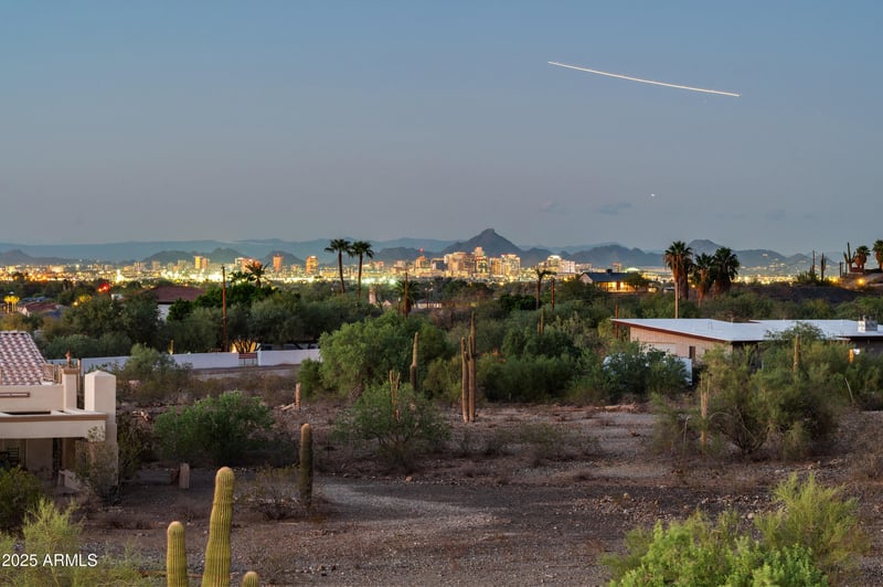 2974 Sunrise Dr, Laveen, AZ 85339