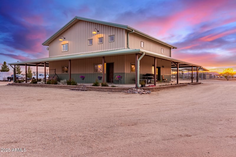 29756 Varnum Rd, San Tan Valley, AZ 85143