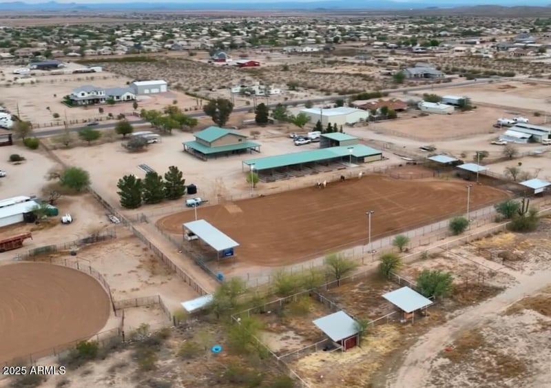 29756 Varnum Rd, San Tan Valley, AZ 85143