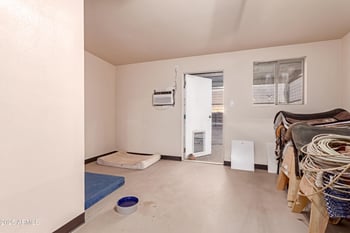 29756 Varnum Rd, San Tan Valley, AZ 85143