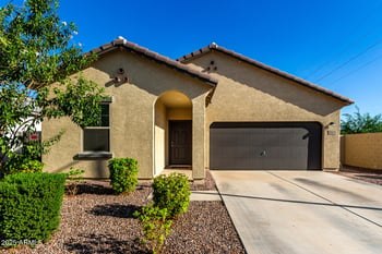 2979 Houston Dr, San Tan Valley, AZ 85143