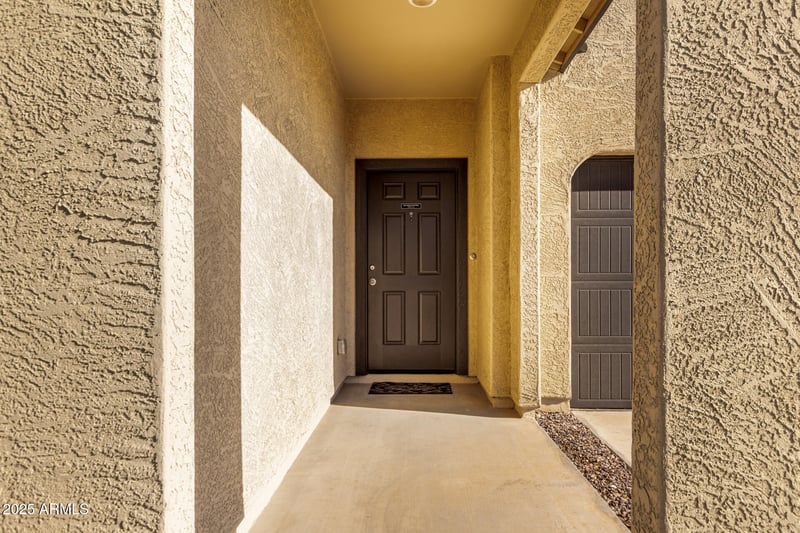 2979 Houston Dr, San Tan Valley, AZ 85143