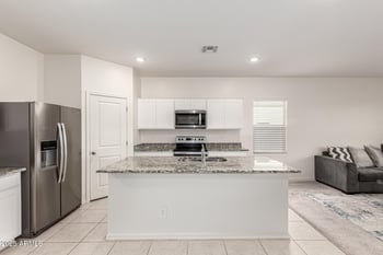 2979 Houston Dr, San Tan Valley, AZ 85143