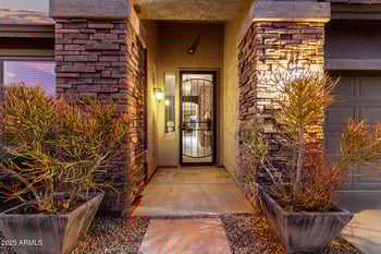 29794 Little Leaf Dr, San Tan Valley, AZ 85143