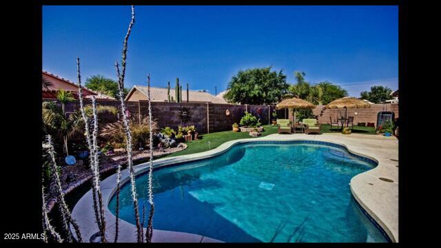 298 Gail Dr, Gilbert, AZ 85233