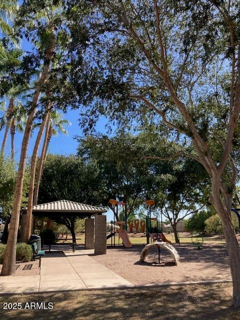 298 Gail Dr, Gilbert, AZ 85233