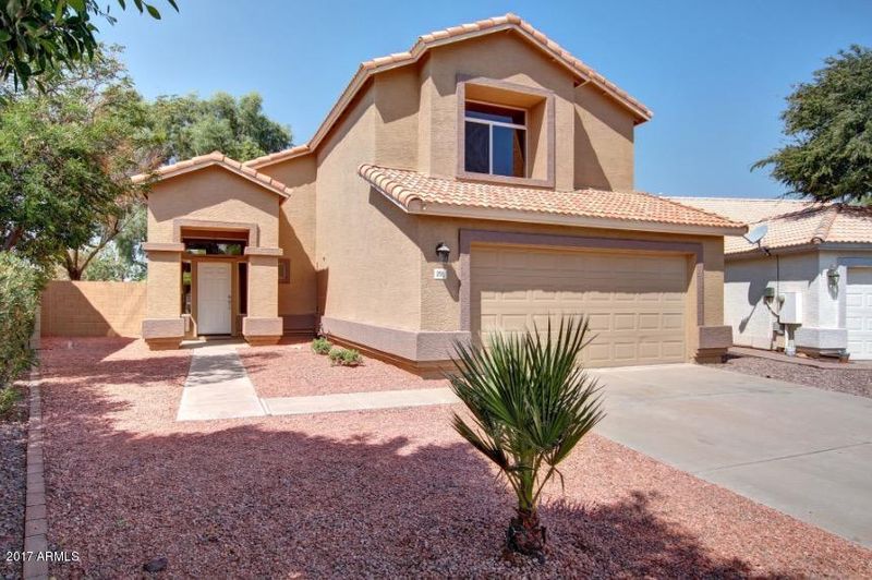 298 N Rock St, Gilbert, AZ 85234