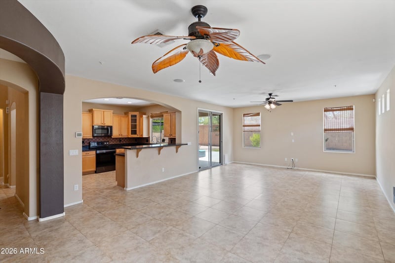 29801 N 71st Dr, Peoria, AZ 85383