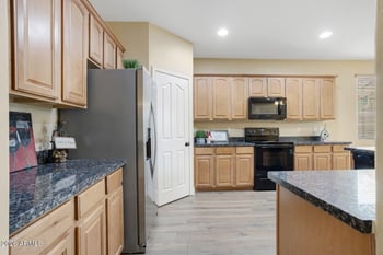 2981 Country Shadows St, Gilbert, AZ 85298