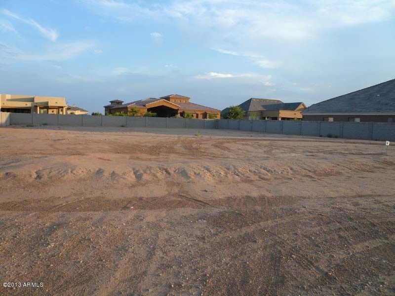 2981 E Waterman Way #96, Gilbert, AZ 85297