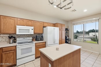 2981 Sean Dr, Chandler, AZ 85286