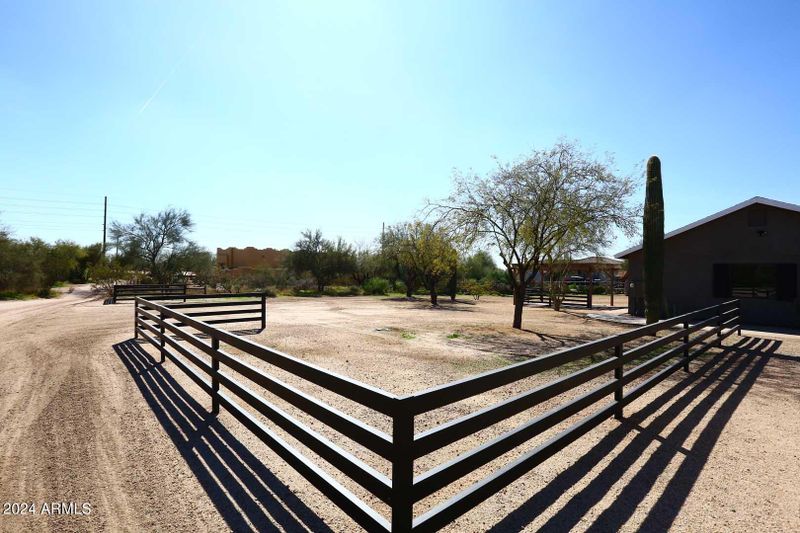 29834 N 63rd St, Cave Creek, AZ 85331