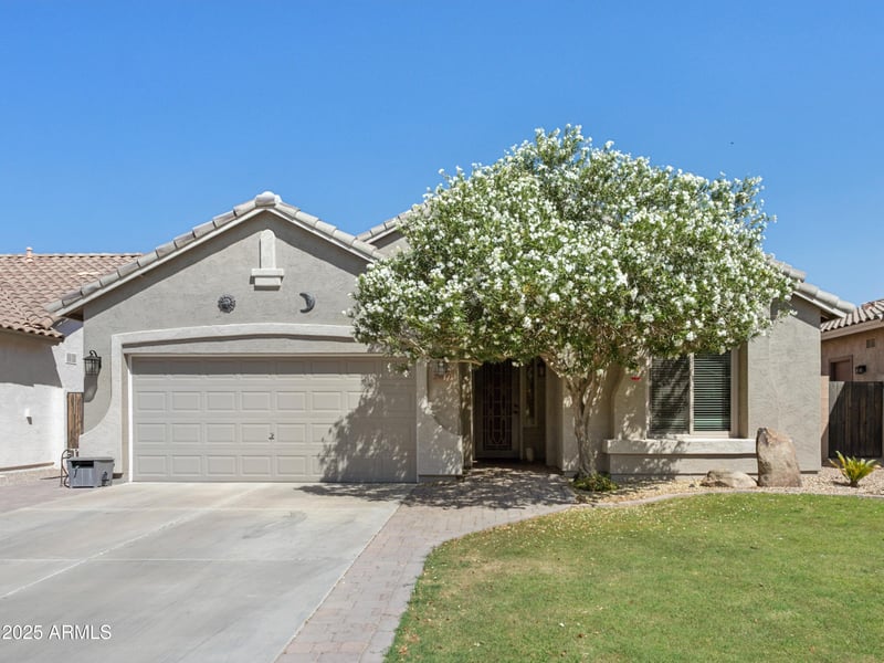 29839 Little Leaf Dr, San Tan Valley, AZ 85143