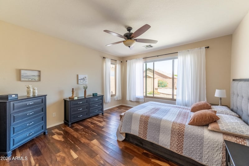 29839 Little Leaf Dr, San Tan Valley, AZ 85143