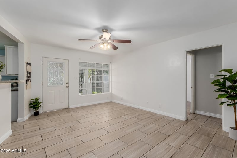 2985 19th Ave #4, Phoenix, AZ 85015
