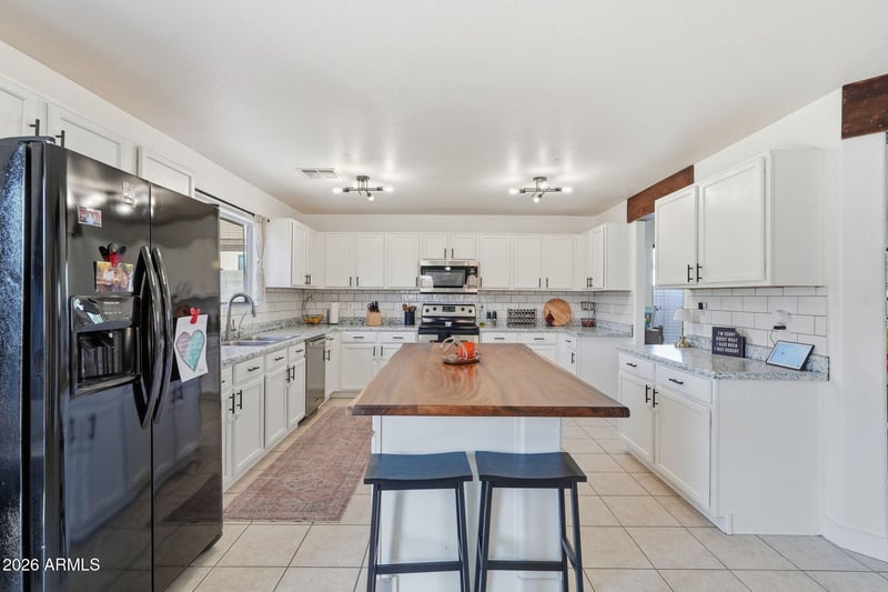2985 Goldmine Mountain Dr, San Tan Valley, AZ 85144