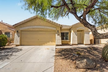 2986 Dancer Ln, San Tan Valley, AZ 85144