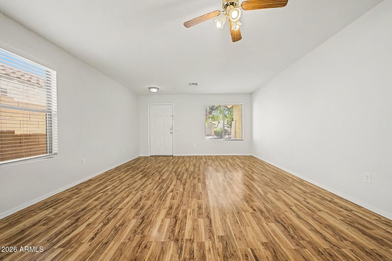 2986 Dancer Ln, San Tan Valley, AZ 85144