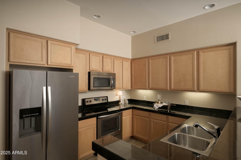 2989 44th St #2001, Phoenix, AZ 85018