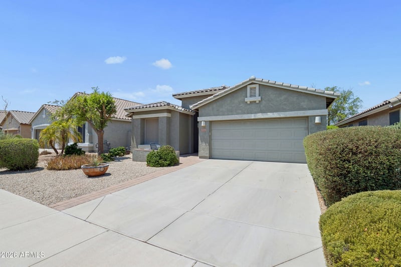 29906 N Little Leaf Dr, San Tan Valley, AZ 85143