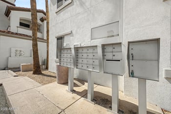 2992 N Miller Rd #211A, Scottsdale, AZ 85251