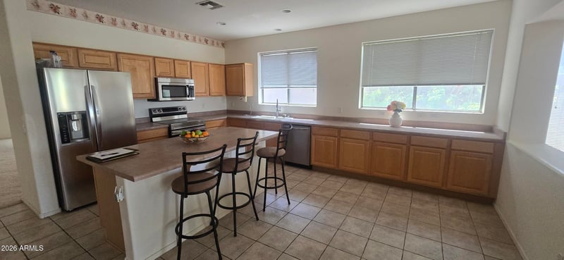 29922 N Little Leaf Dr, San Tan Valley, AZ 85143